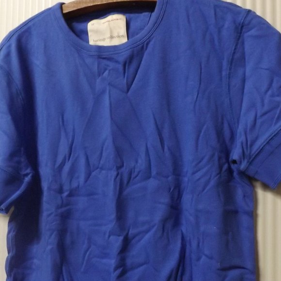 UNISEX, SCOOP NECK BLUE SHORT SLEEVE, PULLOVER SHIRT, MEDIUM - Picture 1 of 3